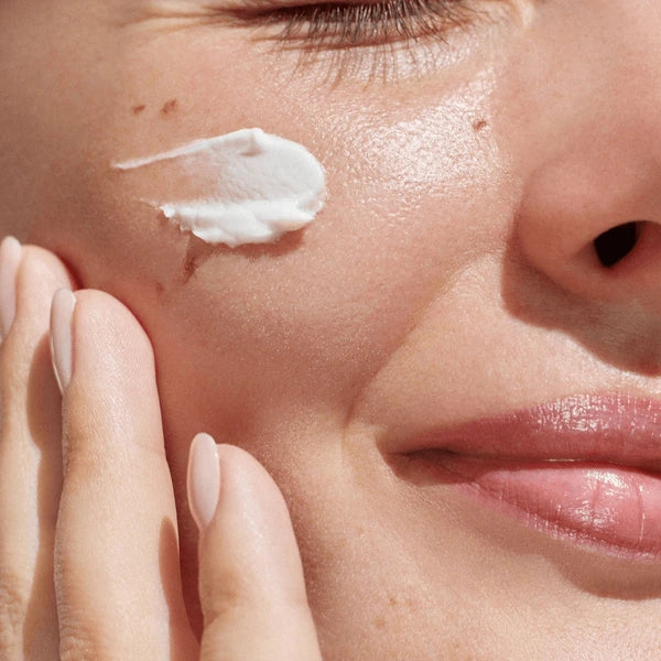 Voici 3 raisons pour lesquelles vous devriez exfolier votre peau avec un peeling MIRARIA